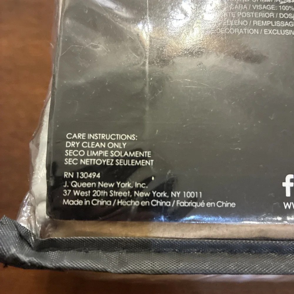 J Queen New York Zilara Standard Sham White New In Package
